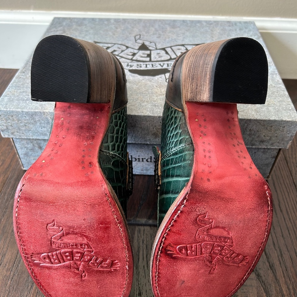 New with Box Freebird Bellevue Green Croco - Picture 5 of 9